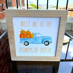 Rae Dunn MEET ME AT THE PUMPKIN PATCH sign🎃